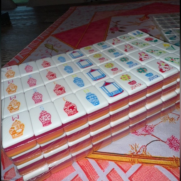 Colorful Mahjong Tile Set - Picture 2 of 3